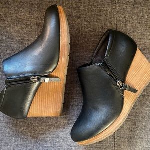 Dr. Scholl’s Wedges